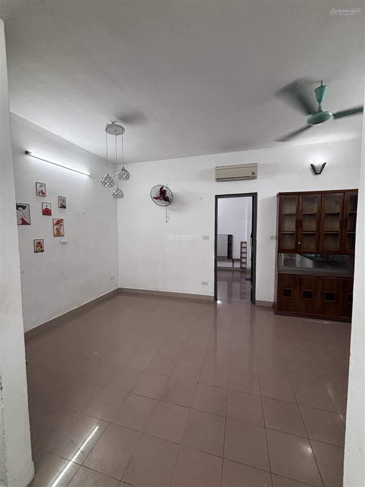Bán căn hộ tập thể 45m2 đường thạch bàn