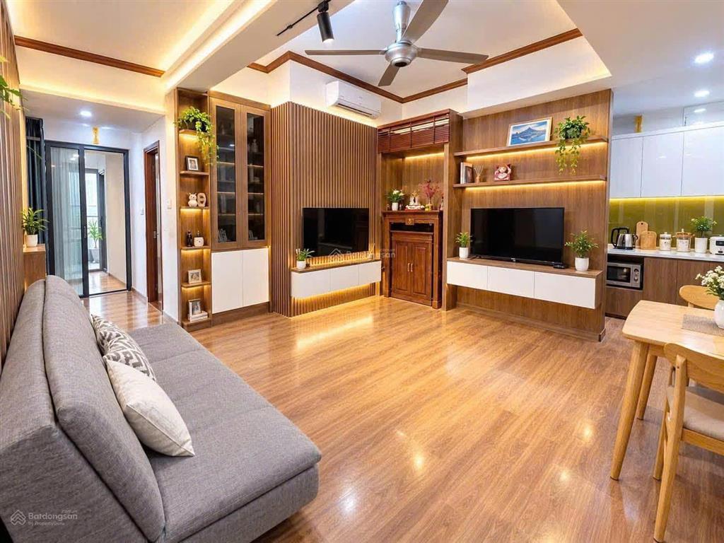 Bán chung cư ngoại giao đoàn 71m2 2n2vs full đồ sẵn sổ có slot xe view cực thoáng giá 5.9 tỷ