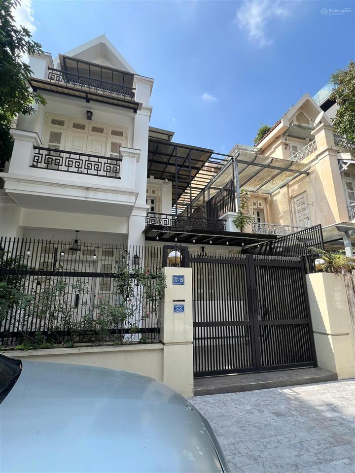 63 tỷ biệt thự song lập 180m, nhận nhà ngay, sẵn sổ, mặt tiền 9m, 500m ra nguyễn văn huyên