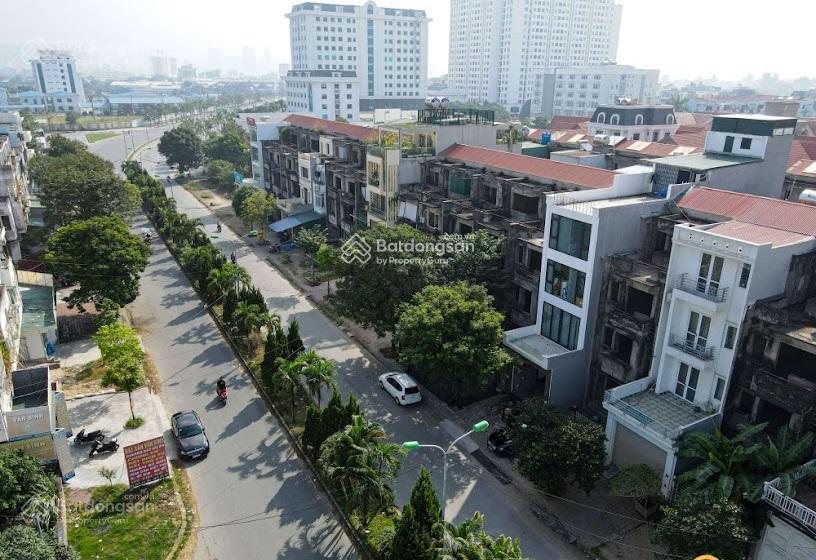 Chủ nhà gửi bán căn liền kề 113m2 sẵn dòng tiền cho thuê đường trịnh văn bô kéo dài