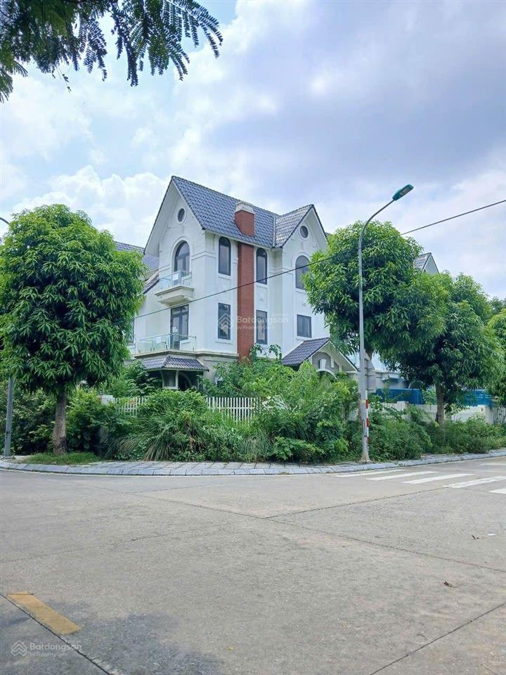 Bt geleximco lô góc, view vườn hoa, 300m2, giá chỉ hơn 40 tỷ