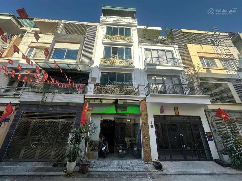 Bán nhà liền kề ngay la casta văn phú tháp đồng hồ văn phú gần ngã 4 lê trọng tấn 90m² hơn 17 tỷ