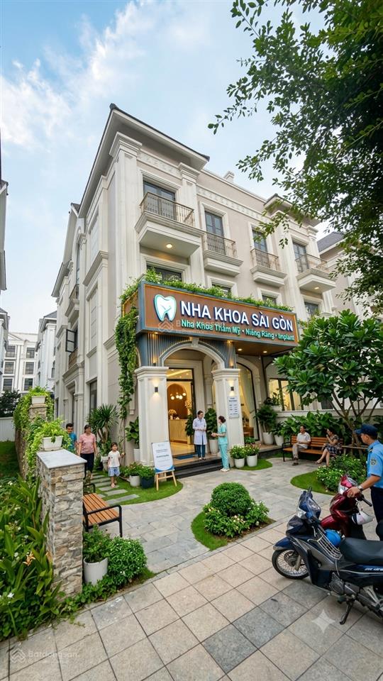 Biệt thự boutique 200m2 trục đường nguyển xiển long phước giá thấp chính chủ 38 tỷ