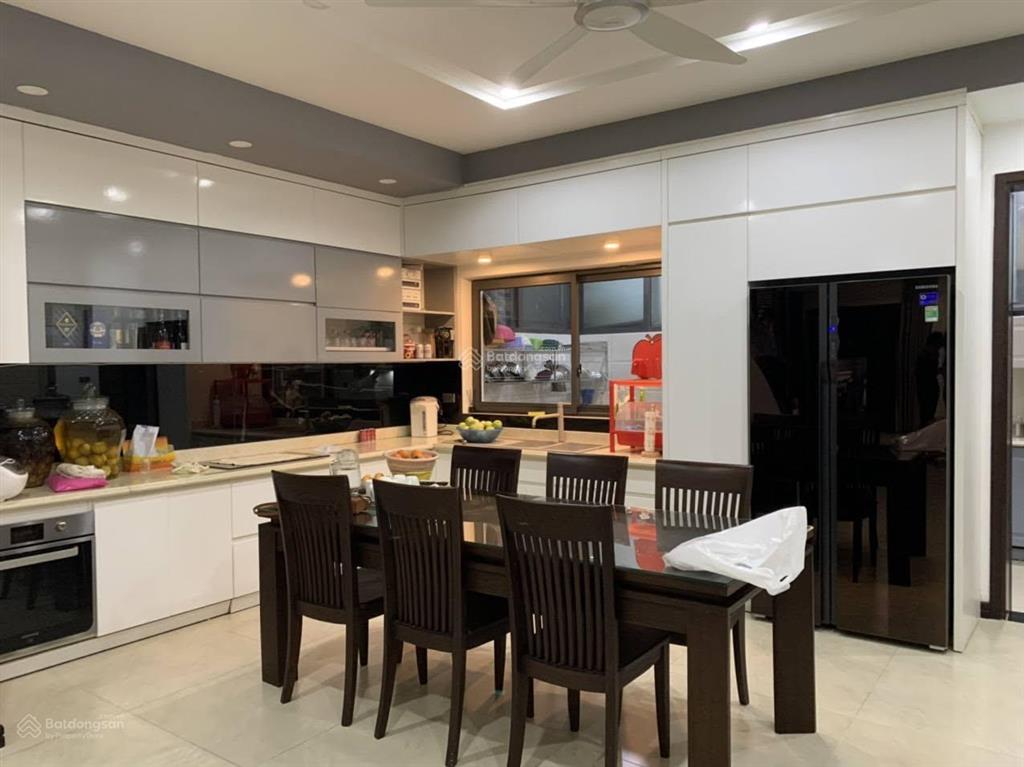 Bán liền kề gamuda gardens, 32 tỷ, dt 119m2, 4pn, 5wc, hướng nam, pháp lý sổ đỏ 0972 895 ***