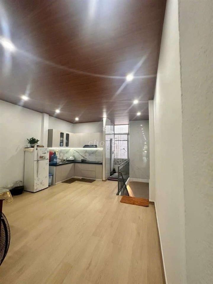 Bán nhanh căn nhà 2 tầng kinh doanh sầm uất ngay chợ bắc mỹ an