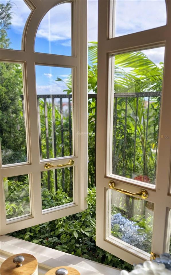 Duplex sân vườn landmark ecopark full nội thất + khoáng lên tận nhà. sdt 0918 114 ***