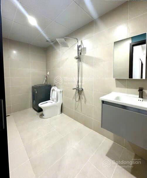 Bán tòa căn hộ mới và spa 6 tầng mới cứng dt 262m2 ngang 10m khu phố hàn