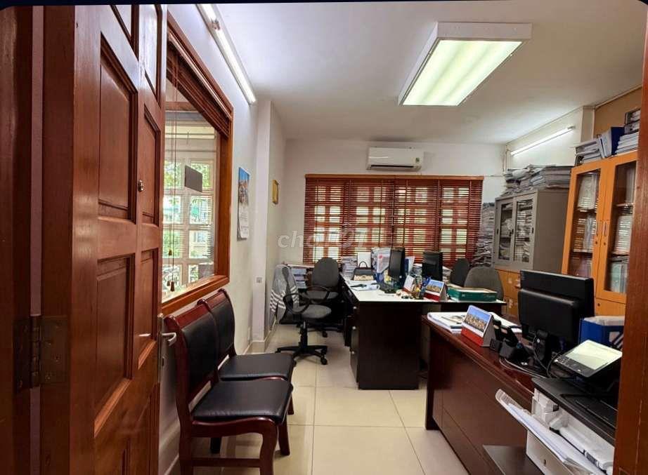 Giá RẺ Nhà Phố Quốc Lộ 13