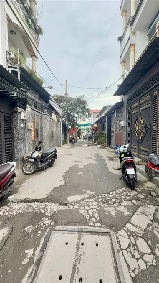 Hẻm 6m 1 trục thông Liên khu 4-5 gần chợ Bình Thành 72m2-2 Tầng Giá 4 tỷ 3