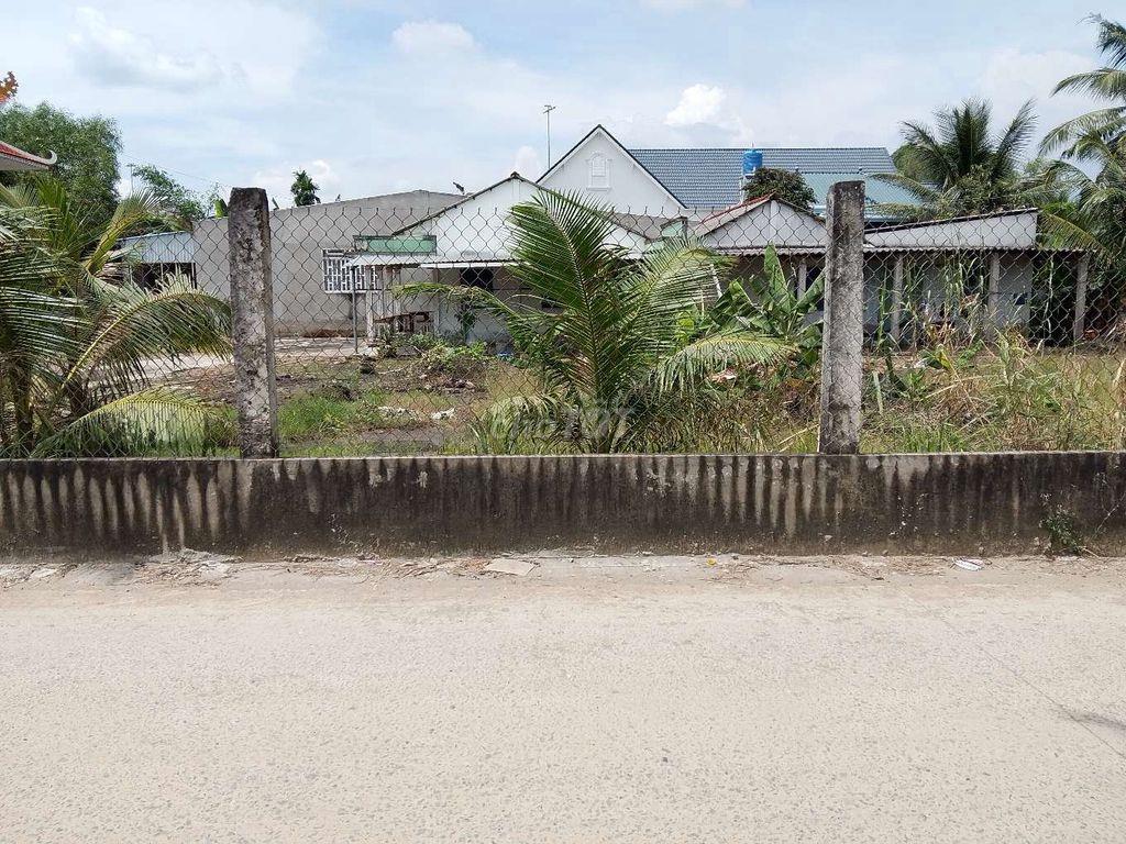 cần bán đất tho cu 155m giá 1t600. an thanh bên luc long an