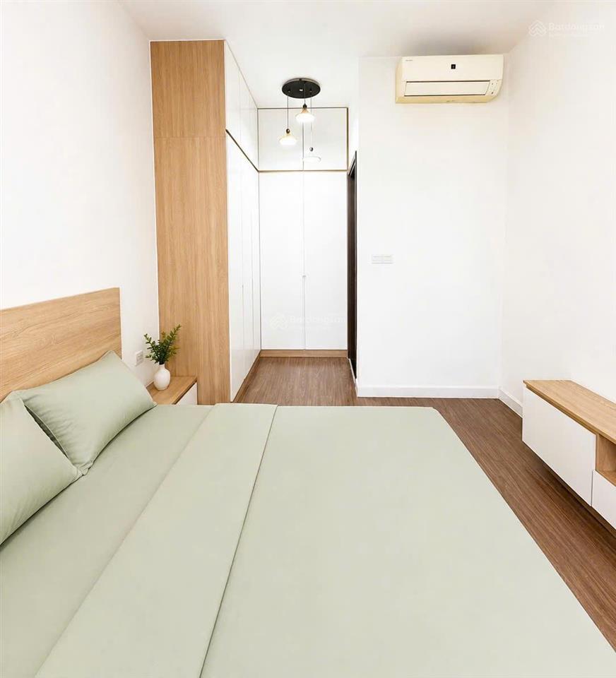 Cần bán nhanh căn hộ 2pn2wc 70m2 chung cư sunrise riverside
