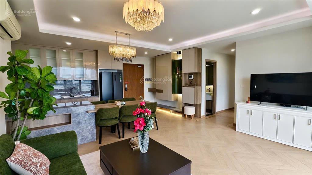 Bán chcc quang thái, tân phú, dt 73m², 2 phòng ngủ, 2 wc, giá 3 tỷ 100, có sổ hồng (giá tốt)