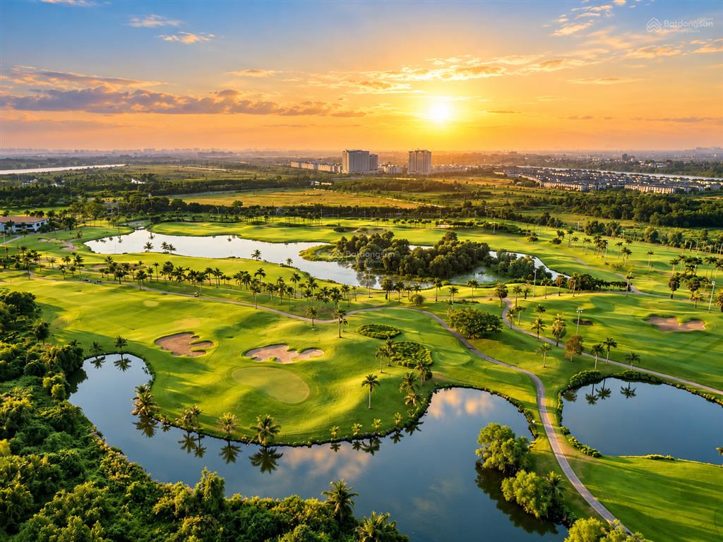 Bán nhà phố zone 8 swanbay vị trí đẹp, giá 8,3 tỷ
