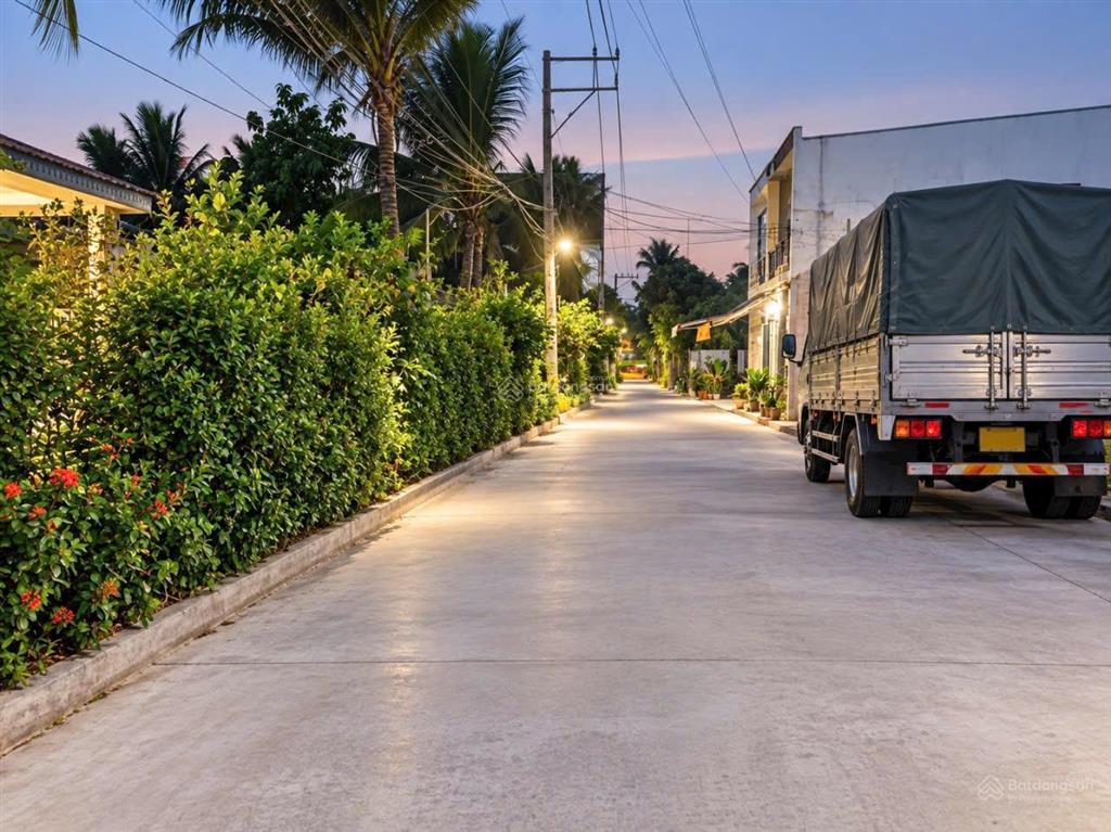 Giảm hơn 1 tỷ lô góc 2 mặt tiền, 425,5m2! bán gấp tl nhỉnh 7 tỷ 2 mặt xe tải