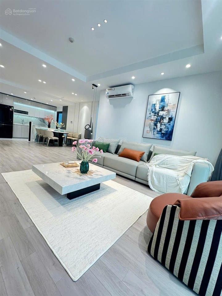 9 tỷ+ bán căn hộ 139m3pn tại goldmark city 136 htm, tầng trung,view thoáng, sẵn slot ôtô tòa s