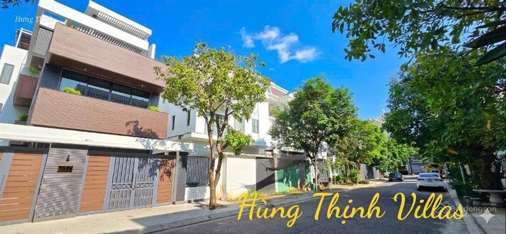 Bán biệt thự nghỉ dưỡng 300m2 khuôn viên biệt lập, dân trí cán bộ cao cấp bãi sau vũng tàu