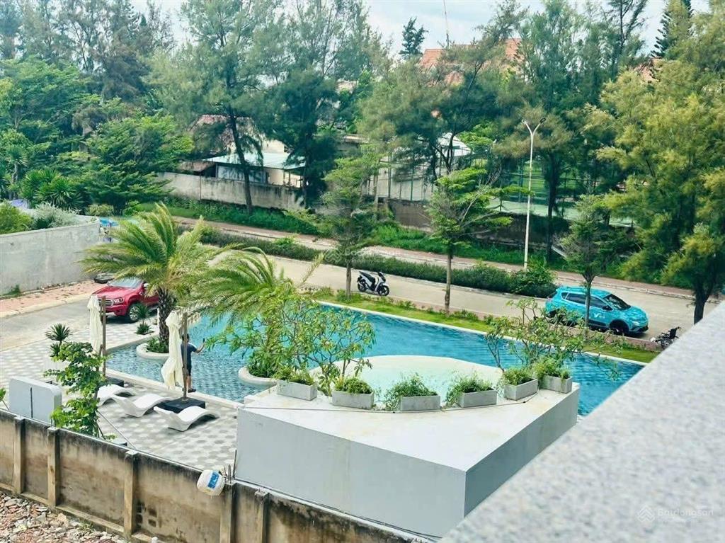 Bán villa hồ bơi gần biển vũng tàu, 200 m2 giá 18 tỷ