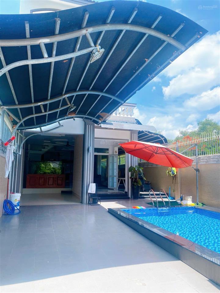 Bán biệt thự sân vườn có hồ bơi riêng, kdc trí kiệt khang điền, liên phường, quận 9