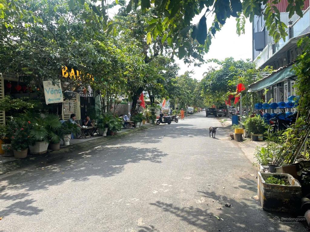 Giảm giá còn 7,5 tỷ mà được lô đẹp kinh doanh ngay vinhomes q9