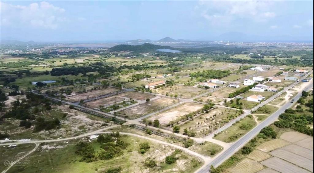 Bán gấp lô đất ninh thọ, kkt nam vân phong, tđc ninh long ql26b, vị trí đắc địa 0917 222 ***