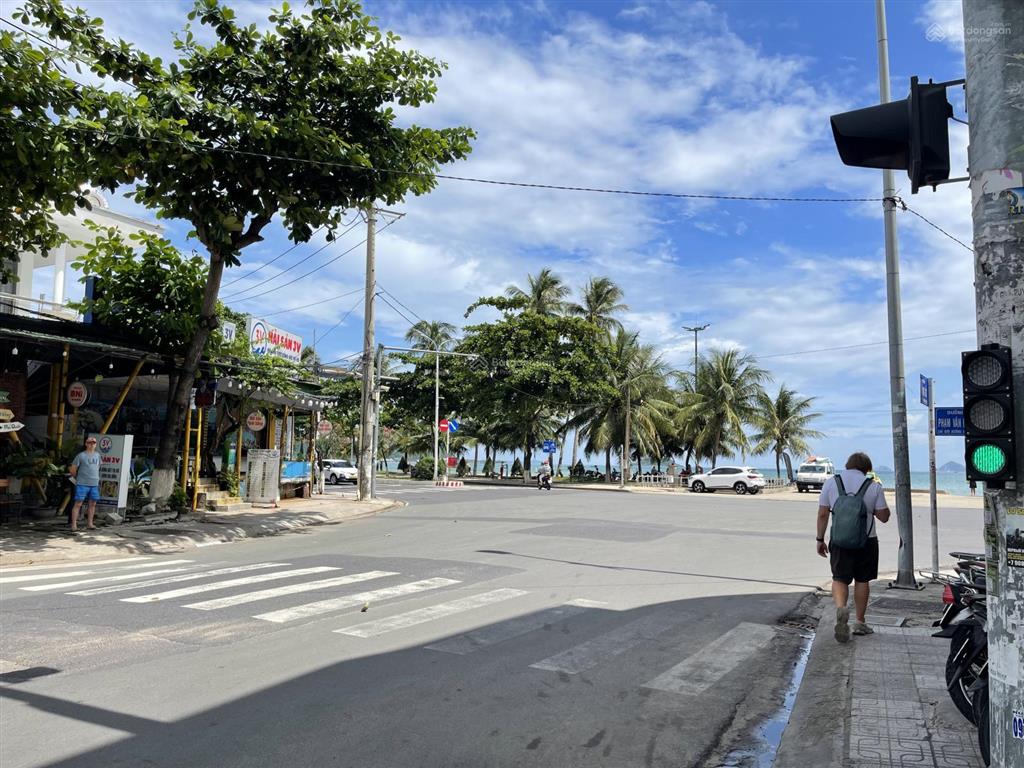 Hàng hiếm cách biển hòn chồng 100m đất 246m2, mặt tiền gần 8m bắc nha trang!