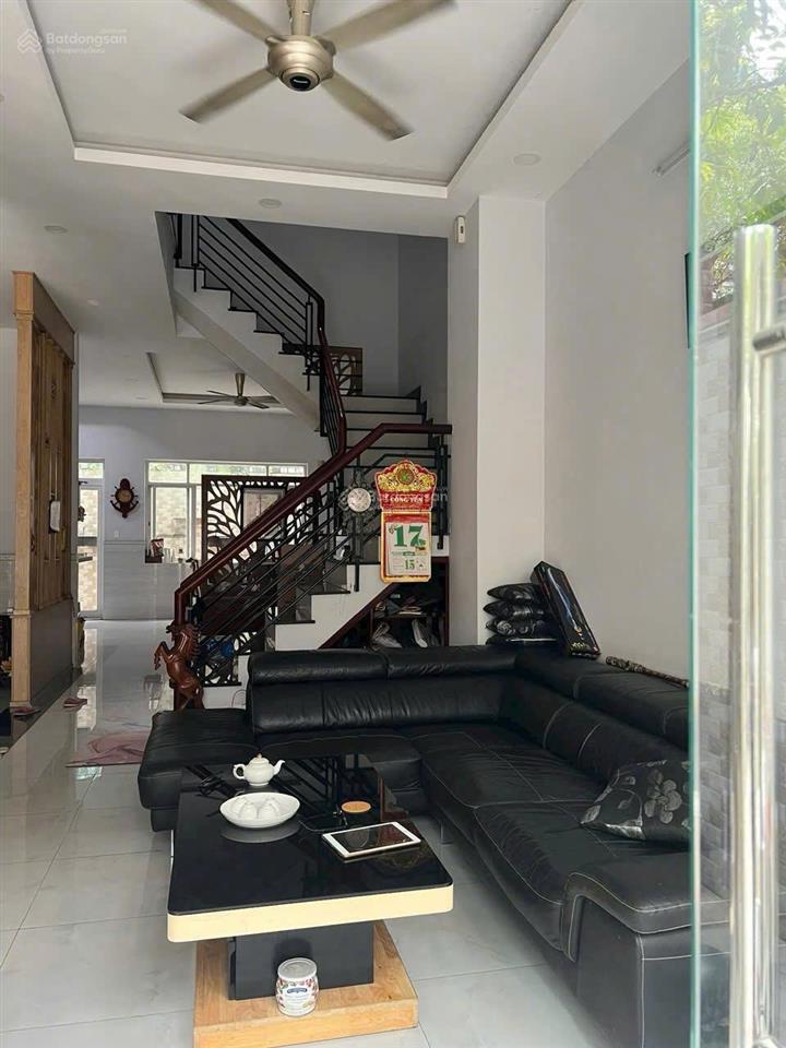 Bán nhà kdc 13e làng việt kiều, xã bình hưng, hồ chí minh, dt 120m2, 0908 155 ***