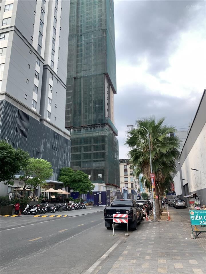 Vị trí đẹp cô giang hxh gần grand manhattan dt 85m2 bề ngang 5.2m shr kinh doanh q1 chỉ 21 tỷ tl
