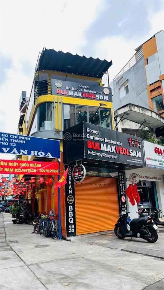 Quận 1 bán nhà 3 tầng góc 2 mặt tiền trần hưng đạo 4,2m*19m vuông đẹp hdt 88tr/thchào chỉ 60 tỷ