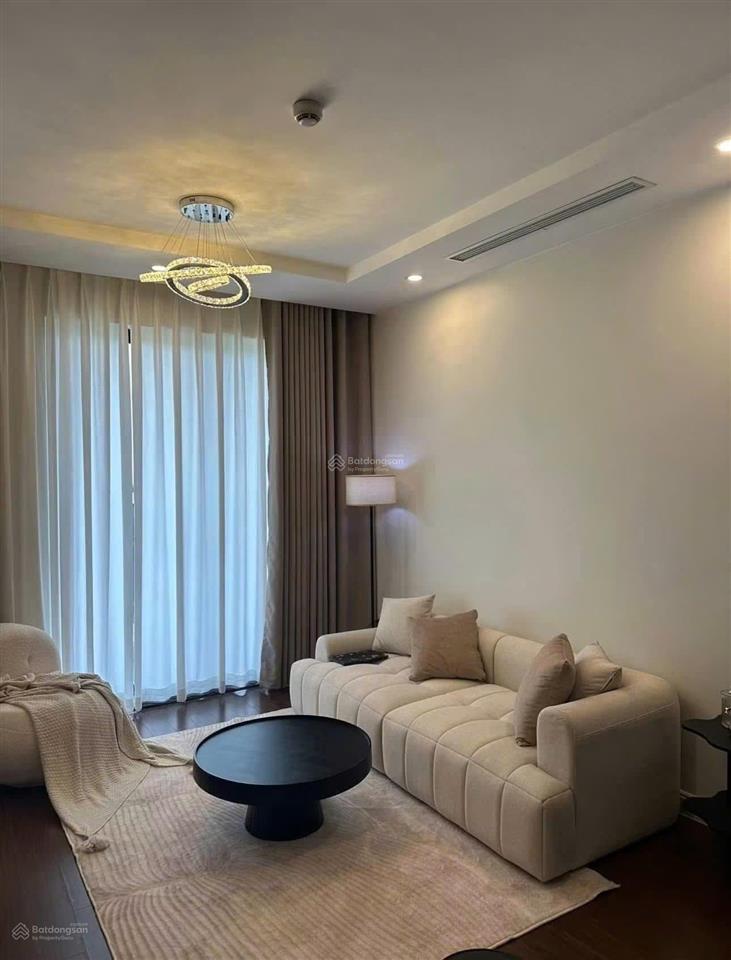 Bán căn 2pn tầng 1x, dt 78m2, full nội thất, sổ sẵn, có slot ô tô, sẵn khách thuê 13tr/tháng