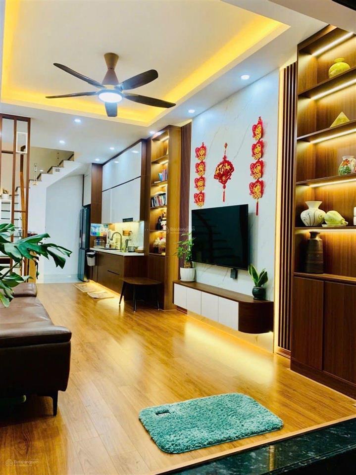 Bán nhà tây mỗ, ô tô đỗ cửa ngày đêm, 5 tầng 4 phòng ngủ, gần 6 tỷ