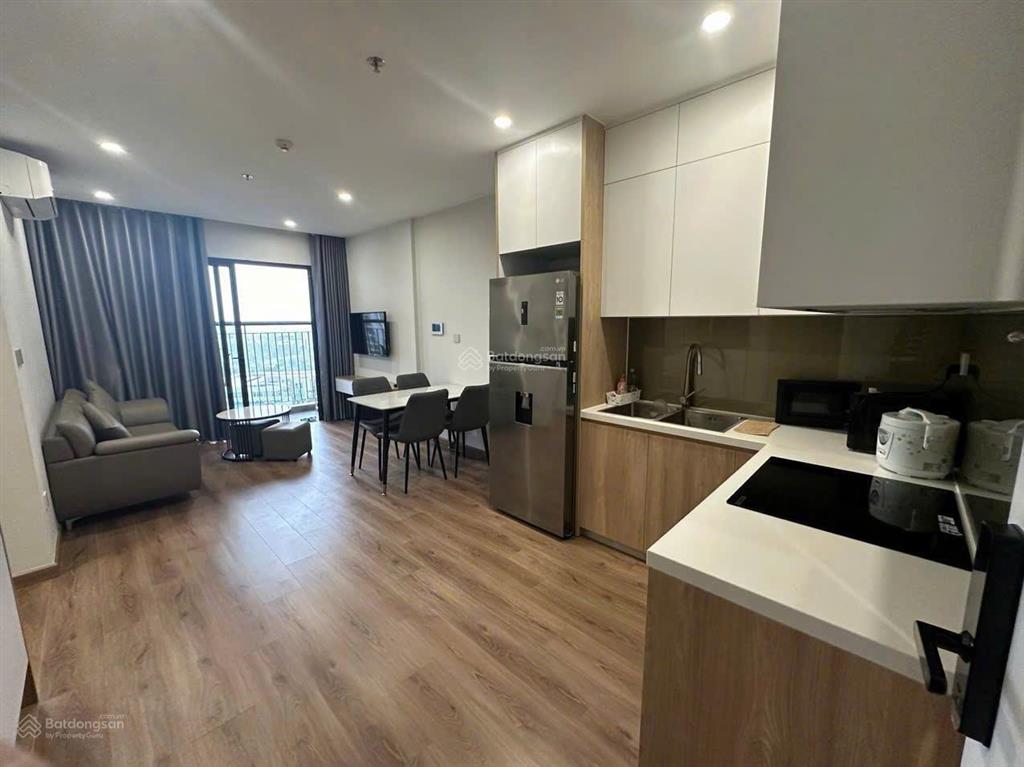 Cực rẻ! căn 1n+ 43m2, tầng trung view bể bơi, full nội thất, sẵn sổ, sẵn khách thuê 10tr/tháng
