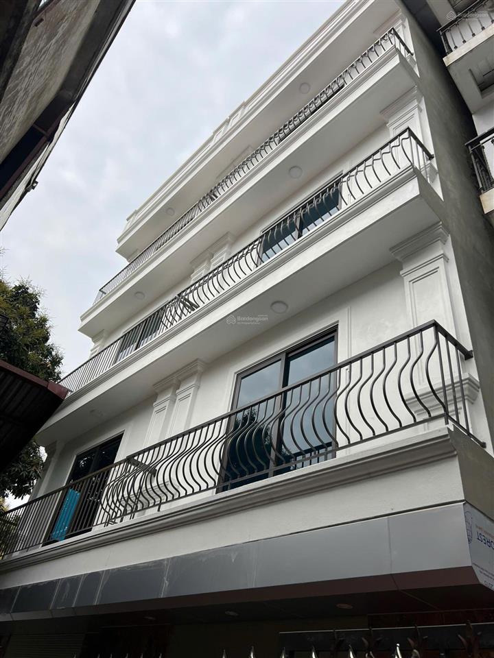 Bán nhà tây mỗ, xây mới 5 tầng, ô tô đỗ cửa, 8 tỷ còn thương lượng.