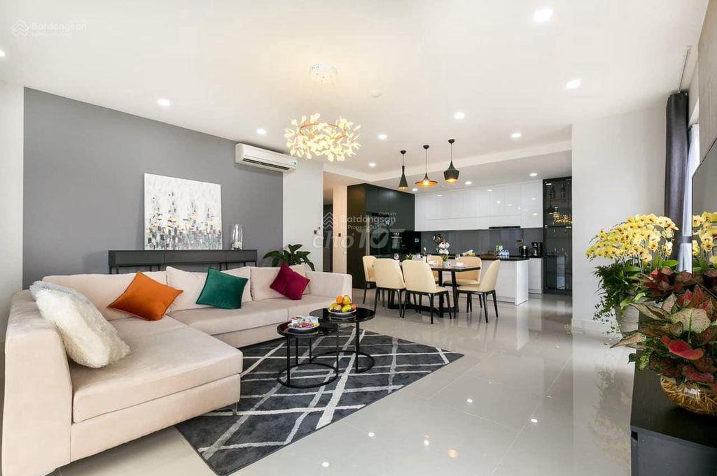 Chính chủ cần bán căn hộ CC Ngô Gia Tự, Q.10, DT: 75m2, 2PN, 2wc, SH