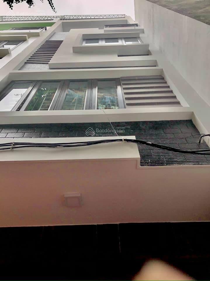 Bán nhà ngay trung vănđại học hà nội ngay đường nguyễn trãi 31m² 5tầng full nội thất