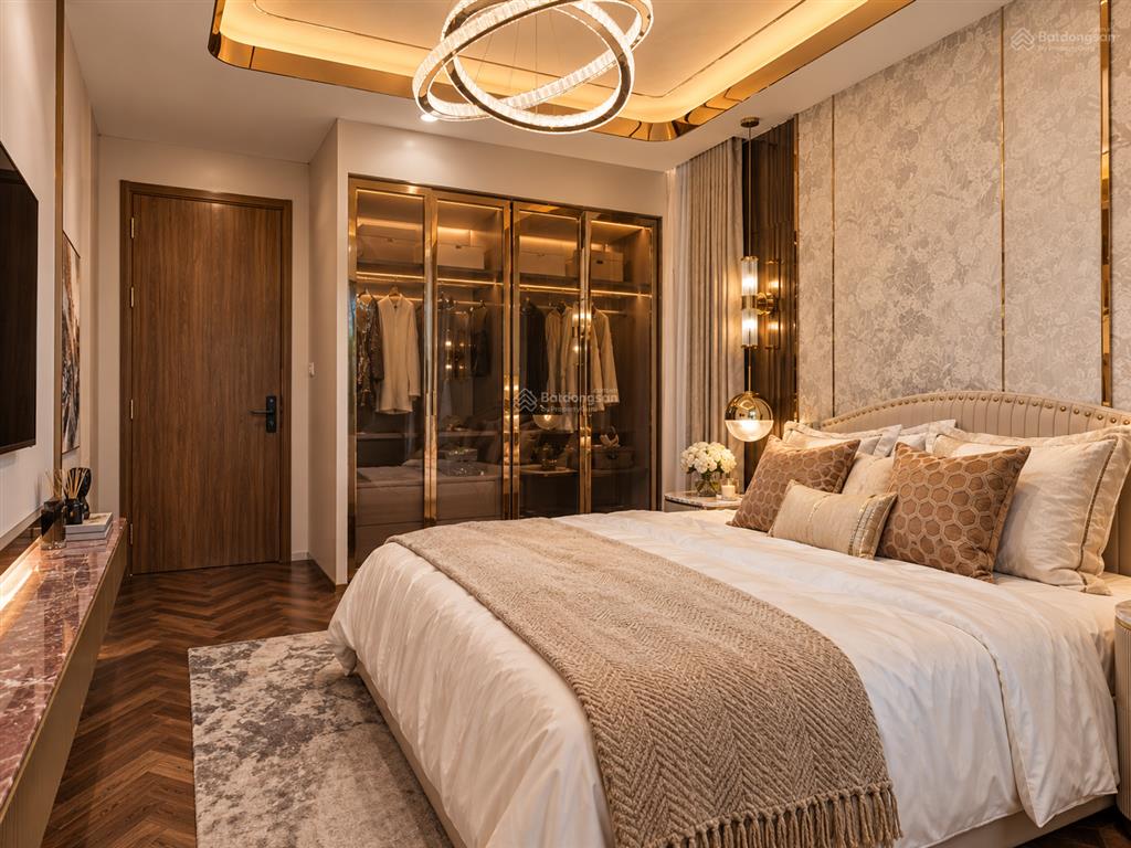 Tầm nhìn "tỷ đô" bán dual key tầng 12 golden crown view đại lộ phồn hoa nhất thành phố