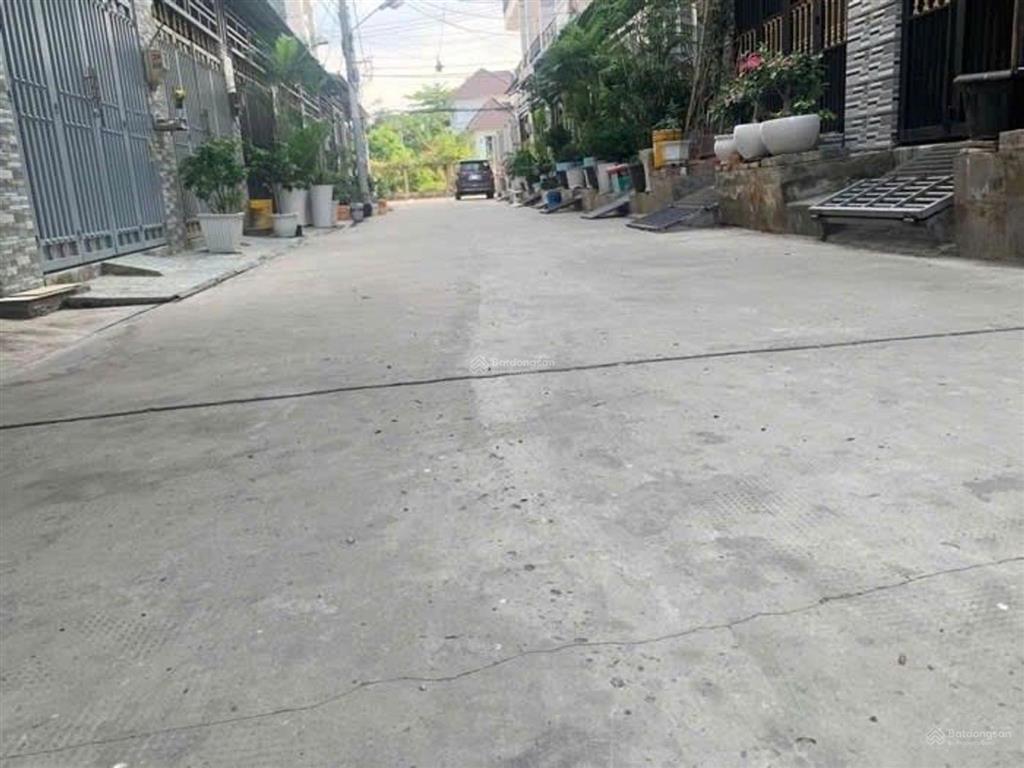 Bán nhà mới 4 tầng hẻm xe hơi tt nhà bè ngang 6.5m có gara ô tô nhỉnh 6 tỷ