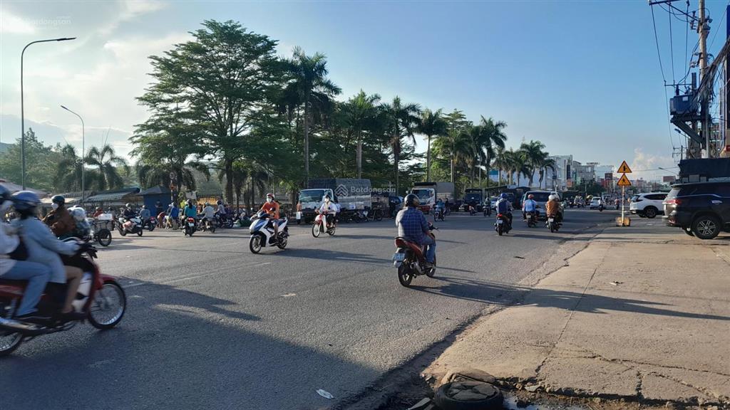 Đất trung tâm phường long thành, kế bên chợ mới long thành. sổ riêng, thổ cư 100%