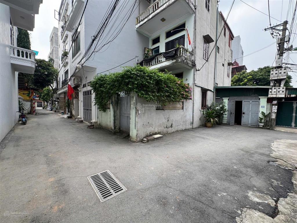 Bán gấp đất tặng nhà c4 ngay liền kề kđt himlam vạn phúc, hà đông 54m x mt ~5m, ngõ ô tô đỗ cửa