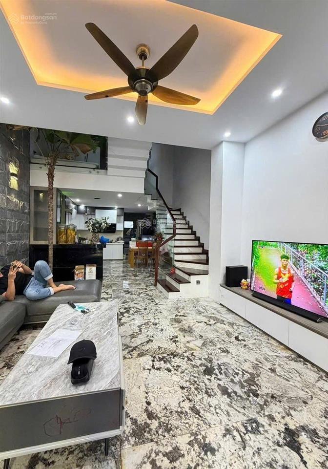 Cần bán nhà 3 tầng mặt tiền đường 5m5 khu an hải bắc sơn trà