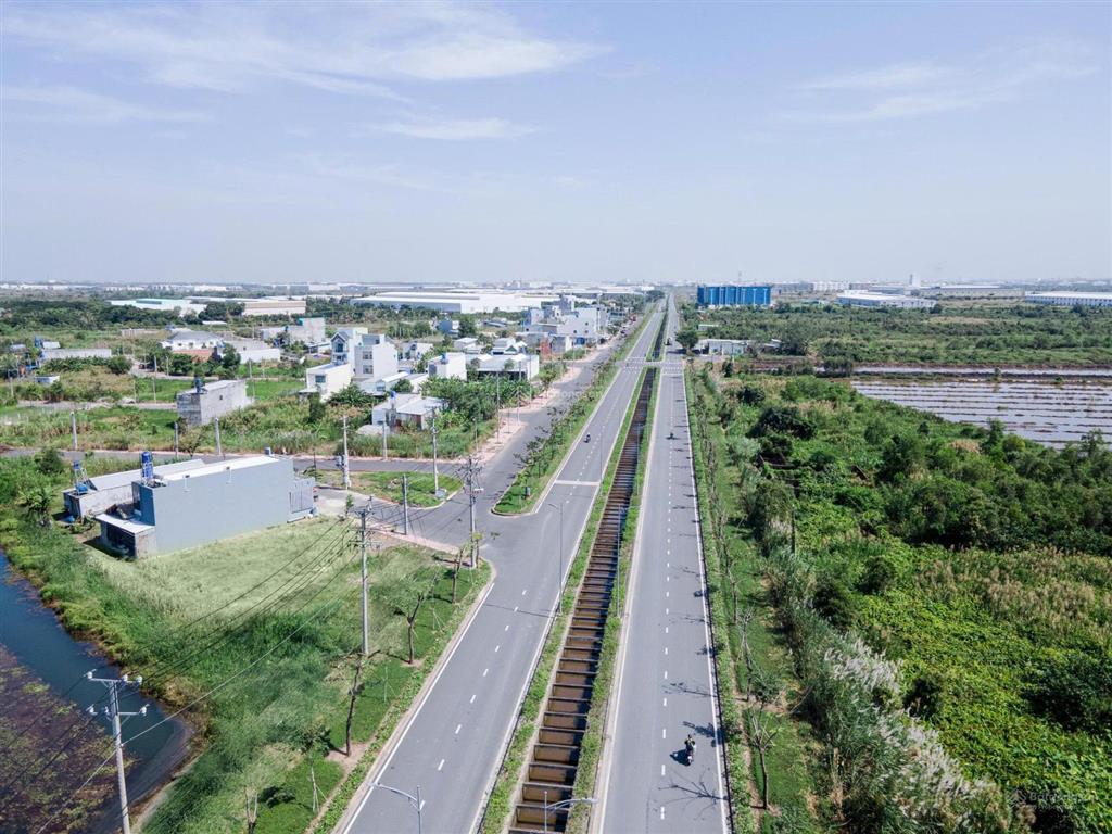 Ngộp cần bán đất chủ trương phân bón kcn đức hòa long an cũ