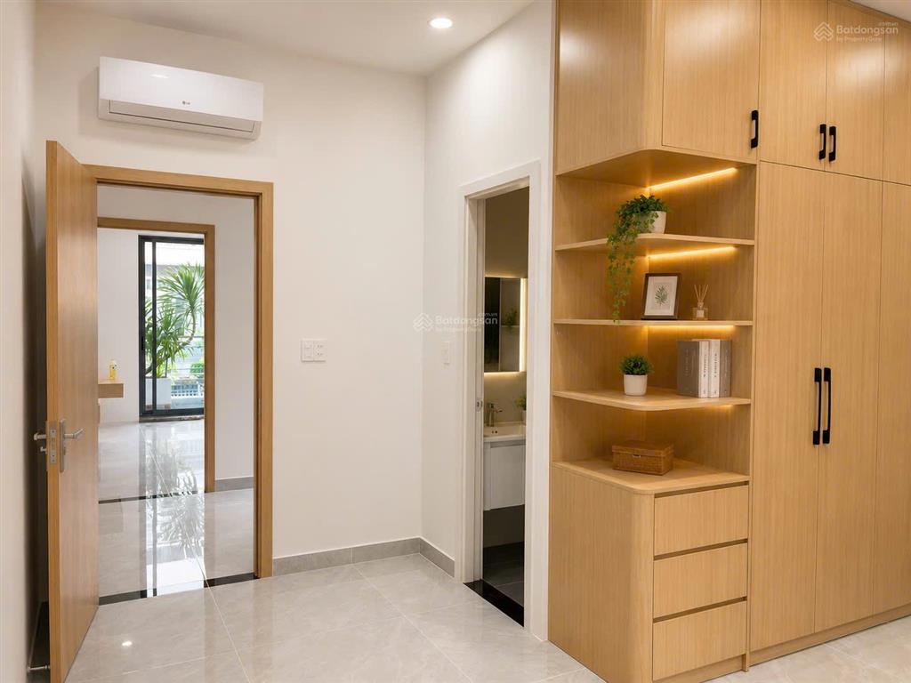 Bán nhà lò lu giá 8,2 tỷ thương lượng sam