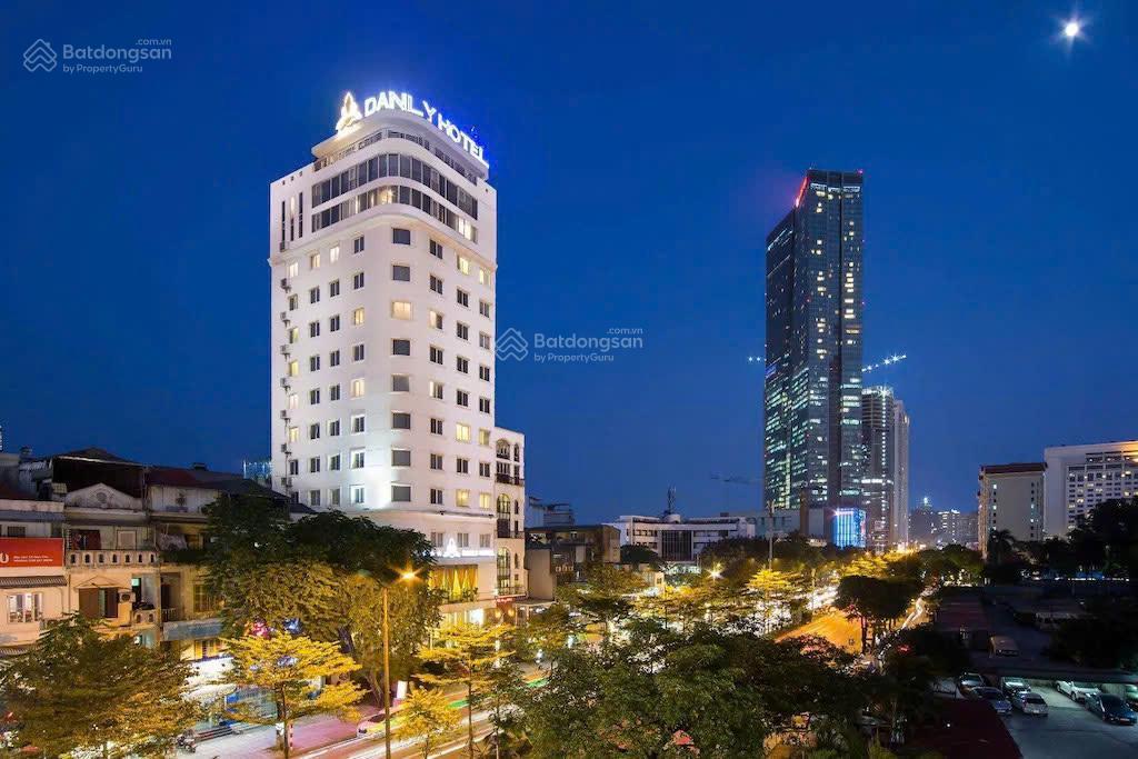 Bán nhà ô góc 2 mặt phố phố lý thường kiệt dt 150m2 x 6t, ô góc 2 mặt tiền 32m, giá 165 tỷ