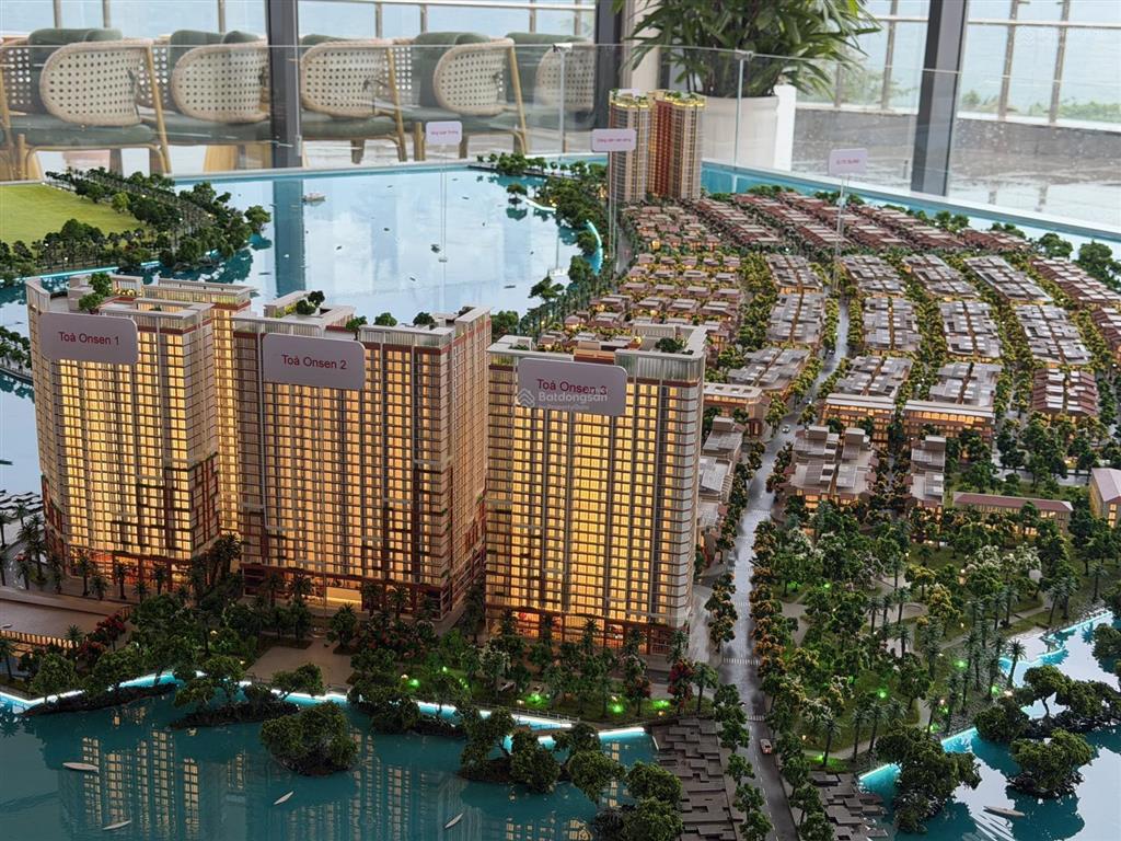 Bán cắt lỗ căn góc 2 phòng ngủ onsen3 / hiện tại thanh toán 25% ký hđmb