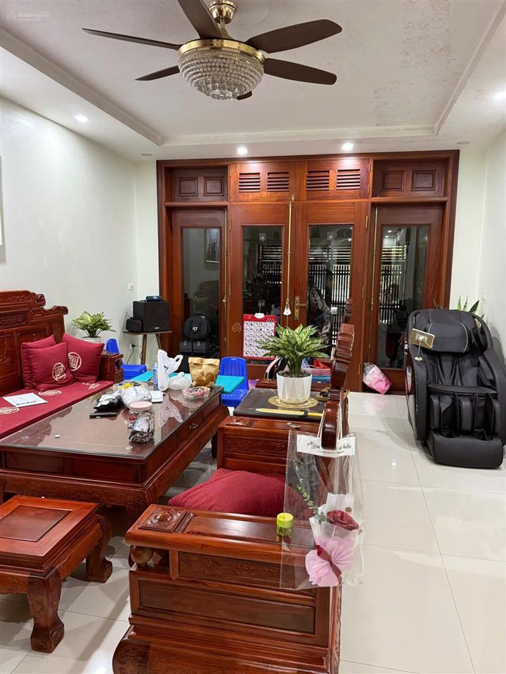 Giá tốt khu vực, liền kề văn phú, dt 90m, nhà hoàn thiện, chỉ 17 tỷ.
