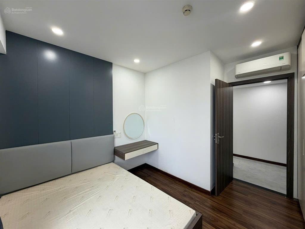 Chính chủ cần bán nhanh căn hộ star hill dt 94m2, 3pn, 2wc, giá 7tỷ6 nhà đẹp view thoáng 0938 607 ***