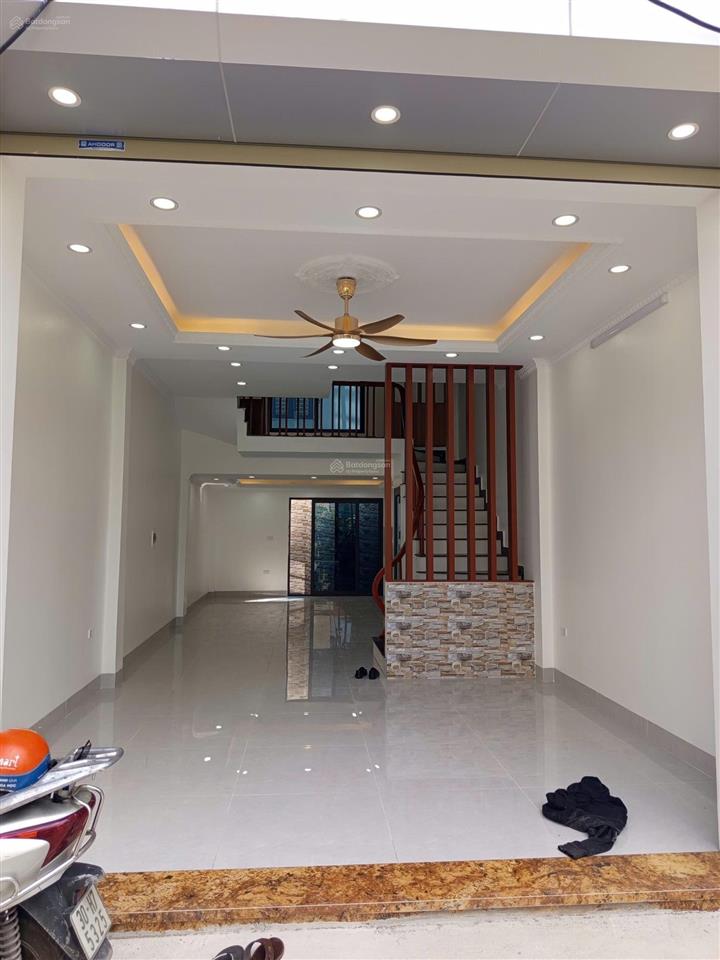 Bán nhà mới, xây độc lập tại thôn 1 đông mỹ 60m2, 5 tầng, sổ đỏ riêng, giá 7 tỷ