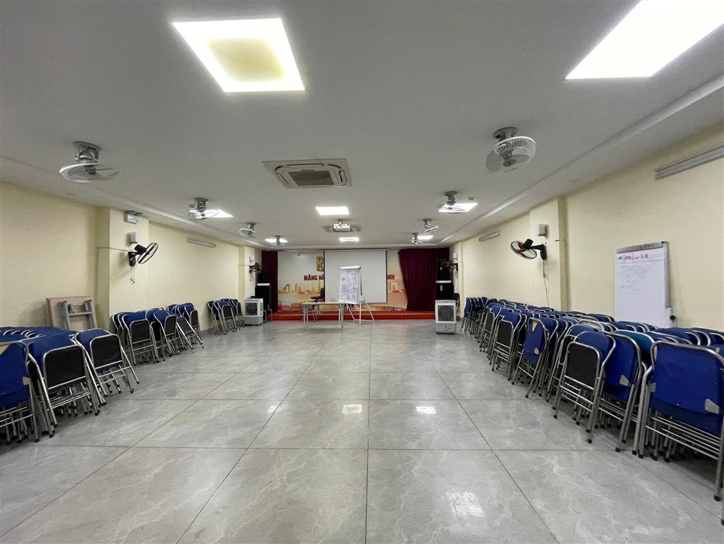 Chính chủ cần bán biệt thự, liền kề C9 Nguyễn Chánh, 98m2, mt 6,5m giá 42,8tỷ