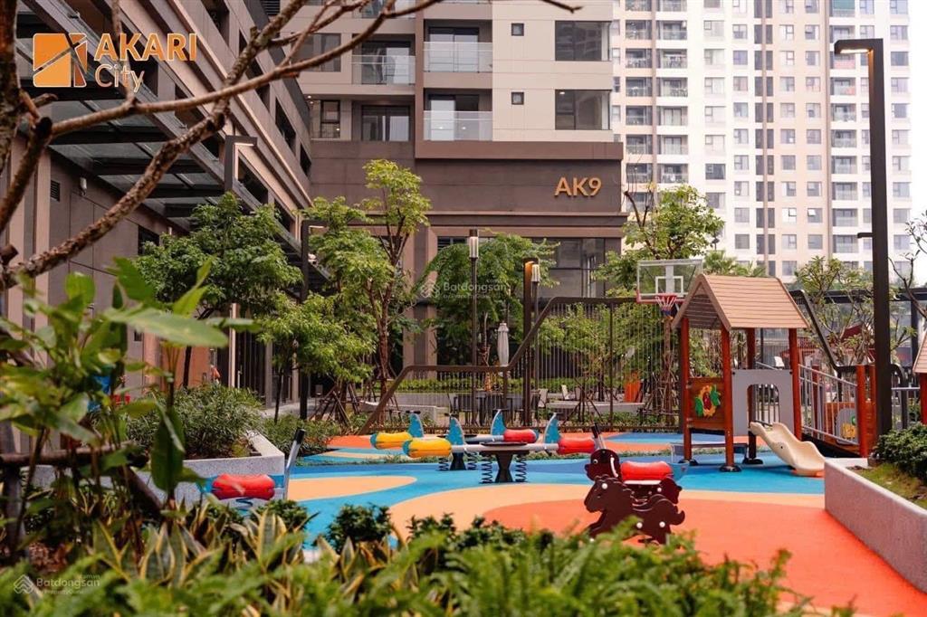 Ngộp bank bán gấp căn 2pn 81m2 akari giai đoạn 2 giá tốt 4,0 tỷ, sẵn sổ. 0932 115 ***