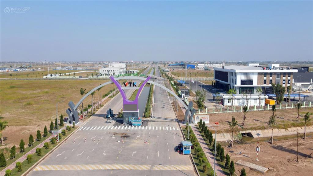 Lô đất 1ha tại kcn sạch hưng yên, bàn giao ngay. 0988 457 ***