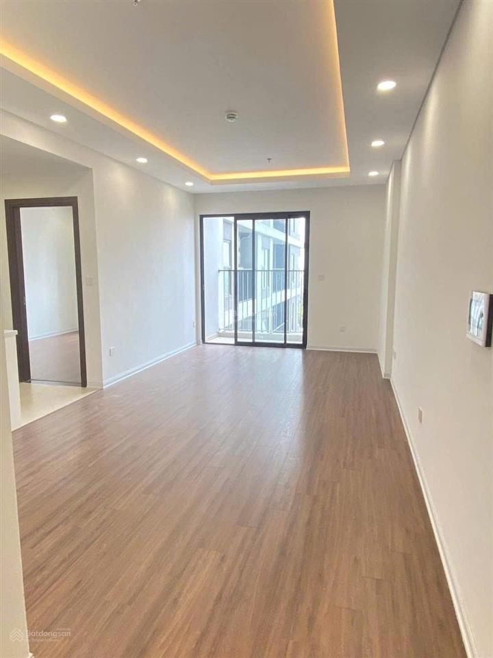 Cần bán căn 2pn 75m2 tầng trung số đẹp, view sông và cầu sẵn sổ đỏ sang tên ở bình minh garden